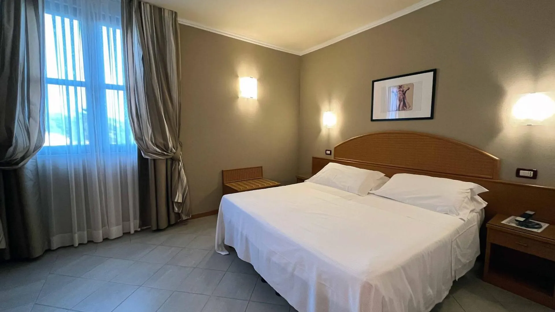 Hotel Regina Forte dei Marmi 3*,